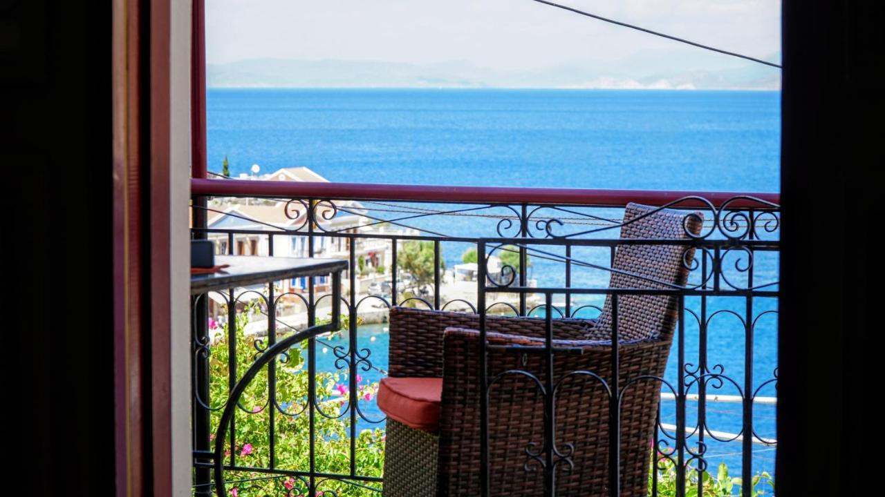 Villa Astradeni Đảo Sými Ngoại thất bức ảnh