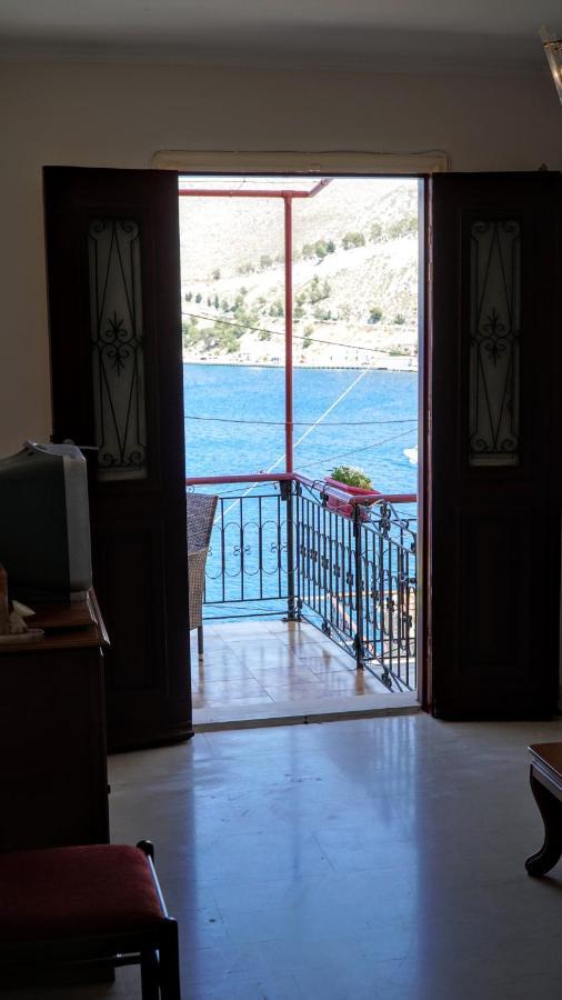Villa Astradeni Đảo Sými Ngoại thất bức ảnh