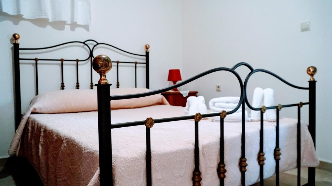 Villa Astradeni Đảo Sými Ngoại thất bức ảnh
