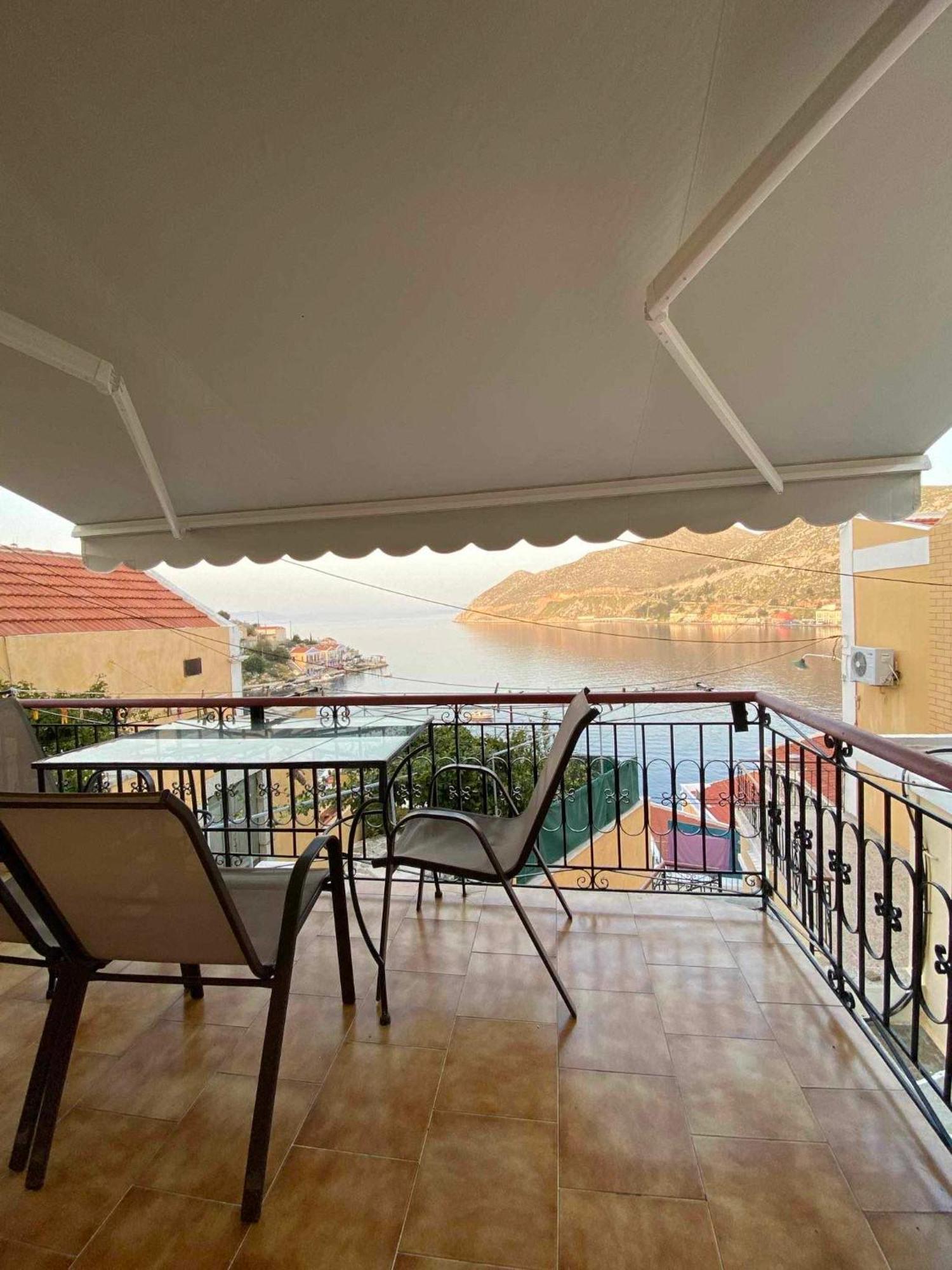 Villa Astradeni Đảo Sými Ngoại thất bức ảnh